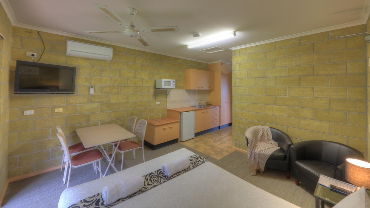 Yarra Holiday Park Stuarts Point Екстер'єр фото